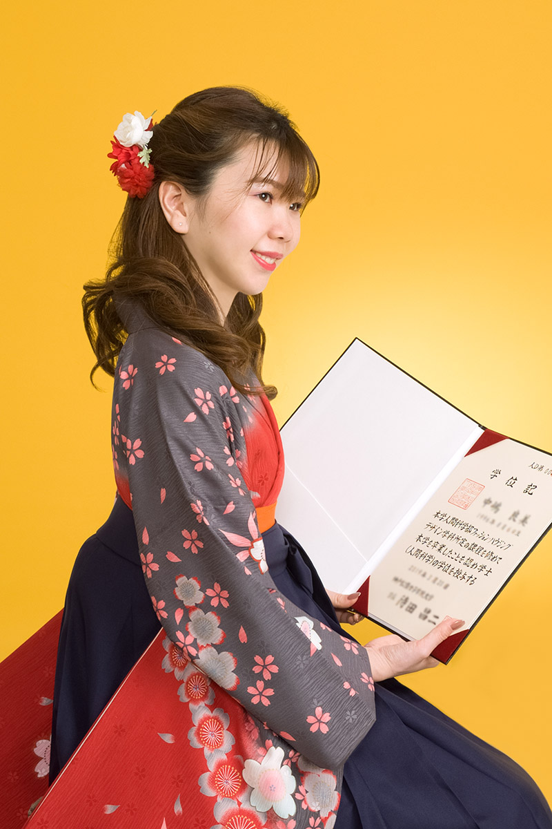 卒業袴の記念写真
